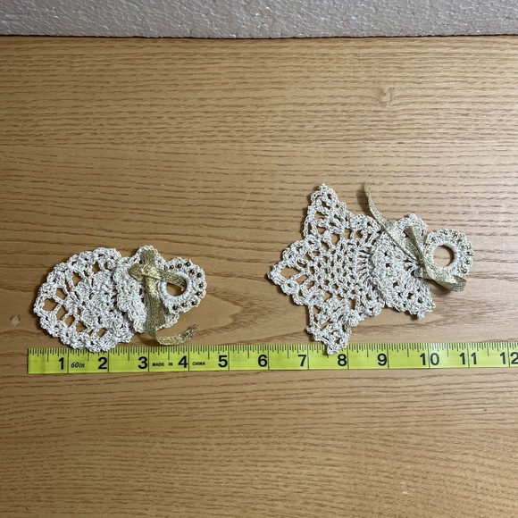 Vintage Crochet Ornaments Set of 2 Handmade Christmas Decor Bell Angel with Gold - Picture 7 of 8